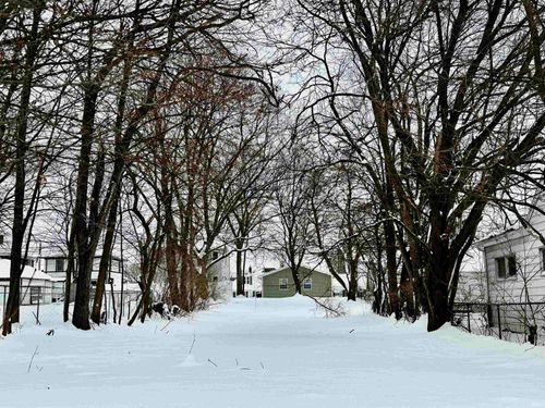 806 N Saint Louis Blvd, South Bend, IN, 46617-1932 | Card Image