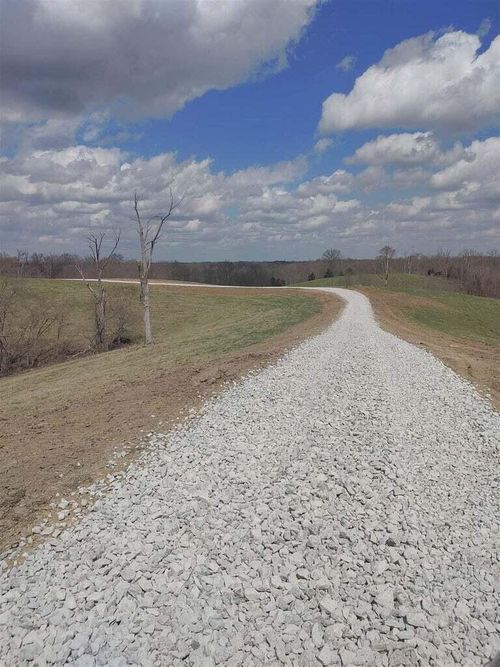 222 Stone Ln, Sadieville, KY, 40370-9727 | Card Image