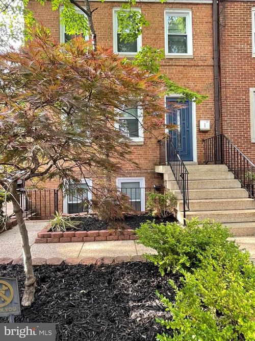 519 G St Sw, WASHINGTON, DC, 20024-2723 | Card Image