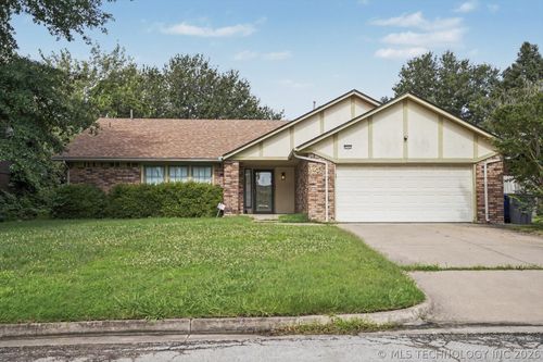 7932 S 85th East Avenue, Tulsa, OK, 74133 | Card Image