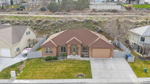 483 Aimee Dr., Richland, WA, 99352 | Card Image