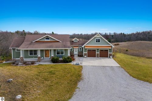 11007 S Rolling Meadow Dr, Maple City, MI, 49664-7703 | Card Image