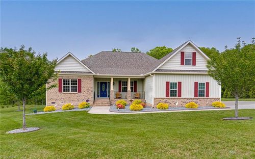 2685 Brooke Meadows Dr, Browns Summit, NC, 27214-9820 | Card Image