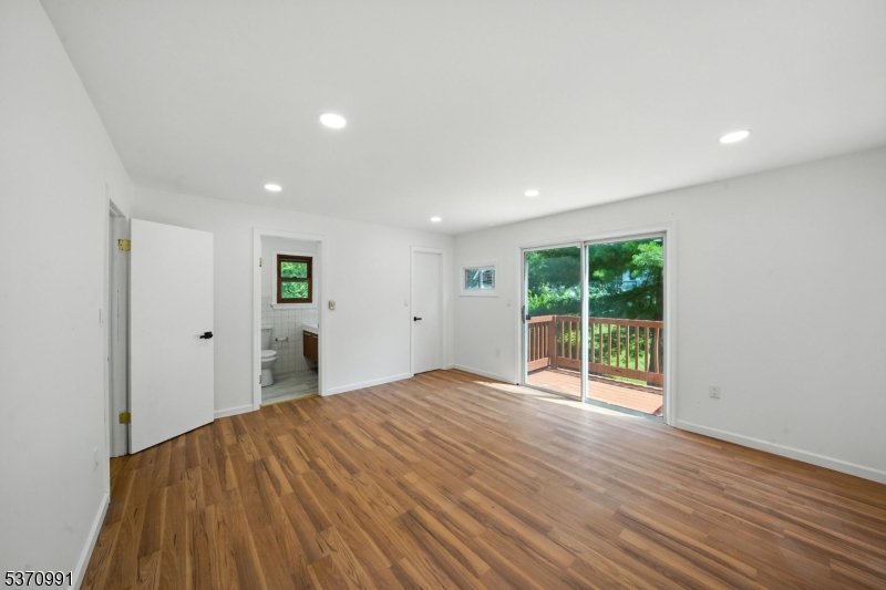 Residential in Bloomsbury Boro 5