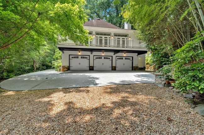 400 Old Ivy Rd Ne, House other with 6 bedrooms, 6 bathrooms and 3 parking in Atlanta GA | Image 94