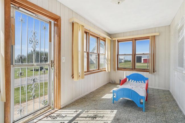 1827 N Pilot Grove Rd, Home with 4 bedrooms, 1 bathrooms and null parking in Dunkerton IA | Image 21