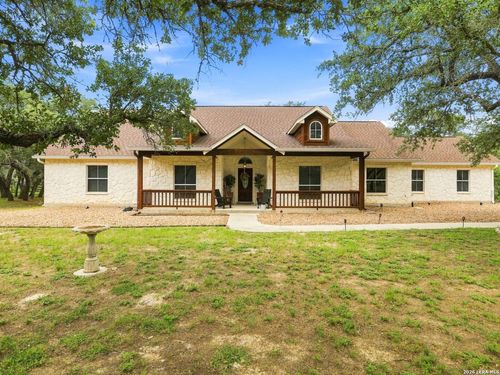 316 Governors Dr, Floresville, TX, 78114-4221 | Card Image