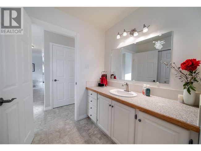 7333 George Rd, House other with 3 bedrooms, 3 bathrooms and 2 parking in Jaffray BC | Image 24