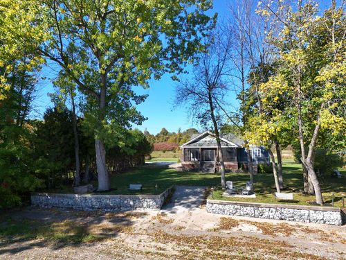 241 Access Rd, Isle La Motte, VT, 05463-7508 | Card Image
