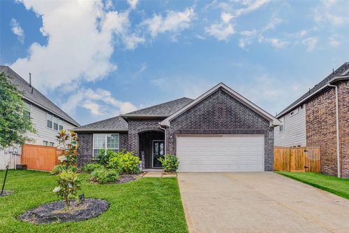 32823 River Chase Dr, Brookshire, TX, 77423-2881 | Card Image