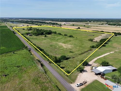 11179 Old Dallas Road, West, TX, 76691 | Card Image