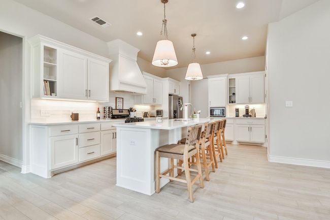 6903 18 Th St, House other with 3 bedrooms, 2 bathrooms and null parking in Lubbock TX | Image 10