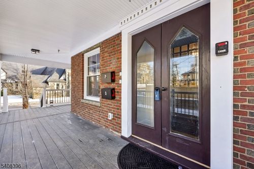 2-30 Woodland Ave, Summit, NJ, 07901-2158 | Card Image