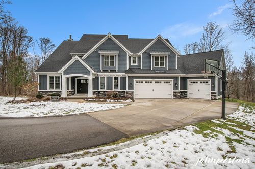 1650 Sterling Oaks Court Se, Cascade Charter Township, MI, 49301 | Card Image
