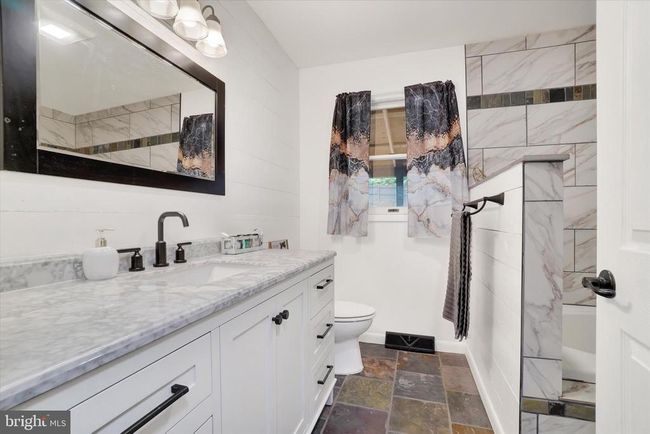 745 Jackson Square Rd, House other with 3 bedrooms, 3 bathrooms and null parking in SPRING GROVE PA | Image 17
