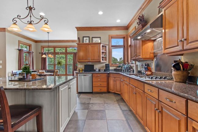 217 Hidden Ridges Way, House other with 4 bedrooms, 4 bathrooms and null parking in COMBINED LOCKS WI | Image 28