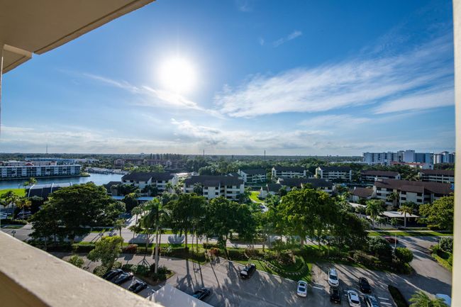 APT-1134 - 122 Lakeshore Dr, Condo with 2 bedrooms, 2 bathrooms and null parking in North Palm Beach FL | Image 51