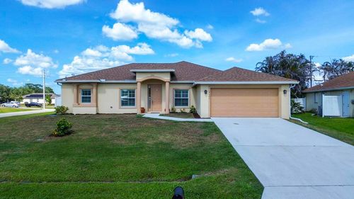 4201 Sw Mcclellen St, Port Saint Lucie, FL, 34953-6135 | Card Image