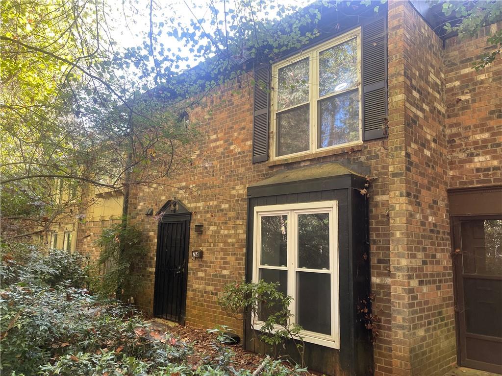 Garden View Dr, Stone Mountain, GA 30083