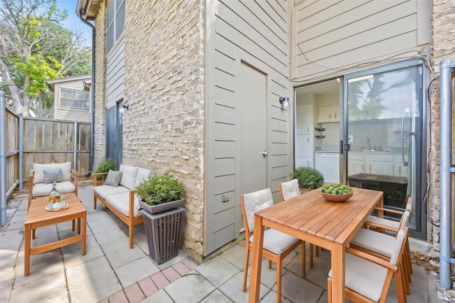 Private Patio - virtually staged | Image 5