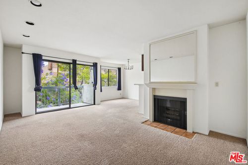 202-1519 N Martel Avenue, Los Angeles, CA, 90046 | Card Image