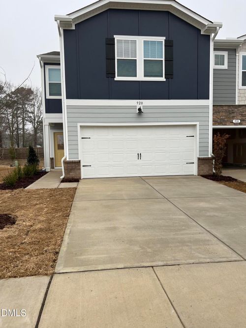 920 Clearhaven Ln, Fuquay Varina, NC, 27526-4340 | Card Image
