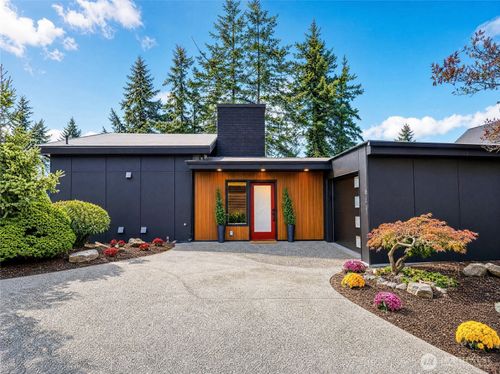 11647 Beacon Ave S, Seattle, WA, 98178-2863 | Card Image