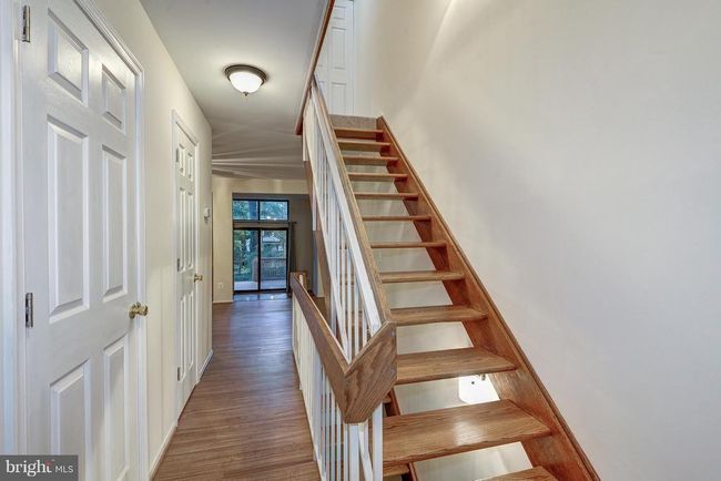 1502 Farsta Ct, Townhouse with 3 bedrooms, 4 bathrooms and null parking in RESTON VA | Image 12