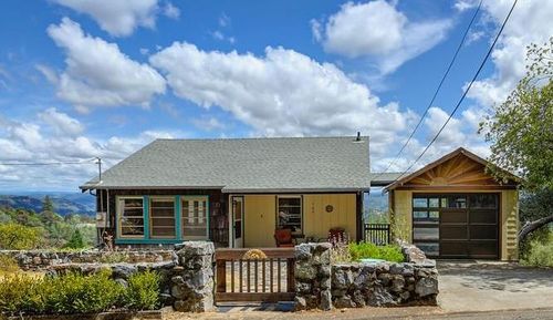 160 Flood Ln, Auburn, CA, 95603-4003 | Card Image