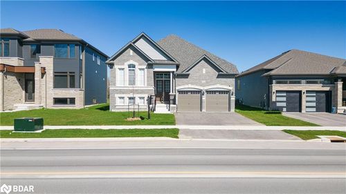 220 Ramblewood Dr, Wasaga Beach, ON, L9Z0L6 | Card Image