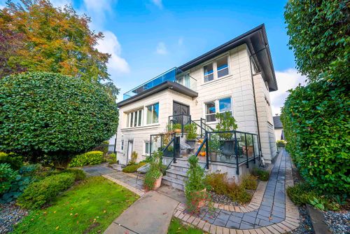 3765 W 3rd Ave, Vancouver, BC, V6R1M2 | Card Image