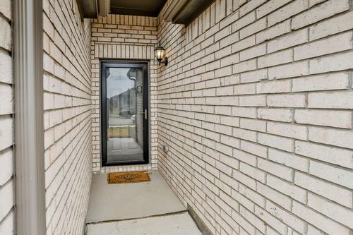 8713 Rock Hibiscus Drive, Fort Worth, TX, 76131 | Card Image