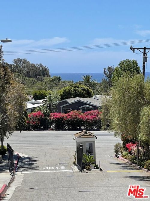 23-28248 Rey De Copas Ln, Malibu, CA, 90265-4461 | Card Image