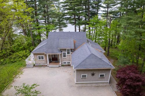8 Wisteria Ln, Eliot, ME, 03903-1736 | Card Image