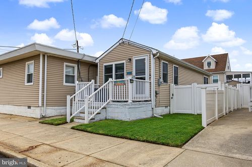 d-3108 Hudson Ave, Wildwood, NJ, 08260-2302 | Card Image