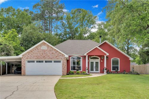813 Kiowa Ct, Abita Springs, LA, 70420-3334 | Card Image