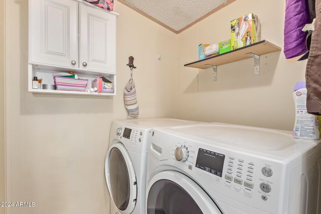 1330 E Scenic St, House other with 3 bedrooms, 2 bathrooms and null parking in Apache Junction AZ | Image 73