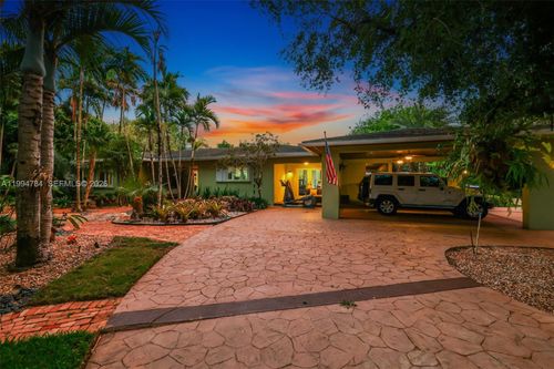 9234 Sw 112th St, Miami, FL, 33176-3646 | Card Image