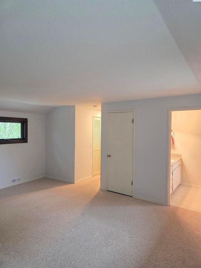 6302 Sand Rd, Home with 4 bedrooms, 3 bathrooms and null parking in Pullman WA | Image 39
