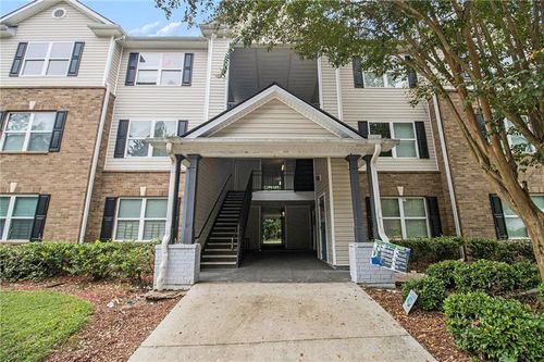 2202 Fairington Village Dr, Lithonia, GA, 30038-1362 | Card Image