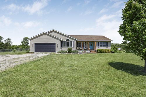 18296 State Route 180, Laurelville, OH, 43135-9516 | Card Image