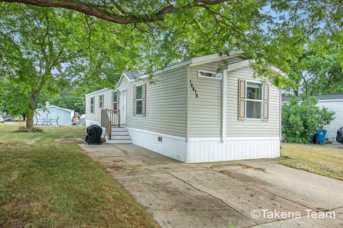 14474 Winding Creek Ln, West Olive, MI, 49460-9416 | Card Image