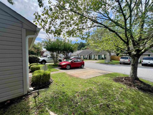 1124 Webber Way, Spartanburg, SC, 29307-2609 | Card Image