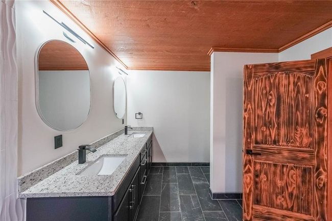 40 Cadet Ct, House other with 4 bedrooms, 4 bathrooms and 4 parking in Ellijay GA | Image 34