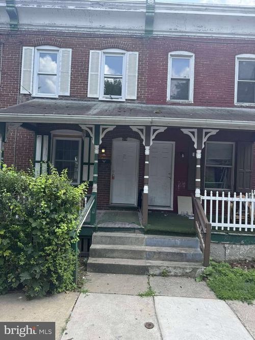 574 Harmony St, COATESVILLE, PA, 19320-3417 | Card Image