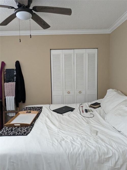 apt-2c-8001 Crespi Blvd, Miami Beach, FL, 33141-1515 | Card Image