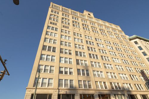 apt-304-66 Monroe Ave, Memphis, TN, 38103-2443 | Card Image