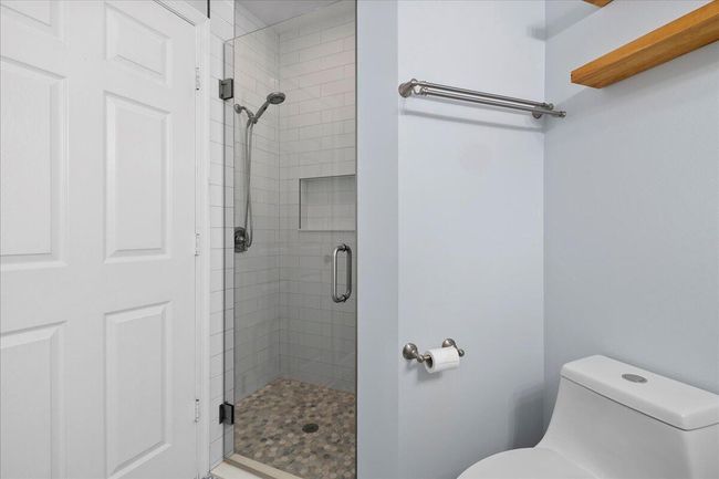 10705 Pelican Dr, Condo with 2 bedrooms, 2 bathrooms and null parking in West Palm Beach FL | Image 18