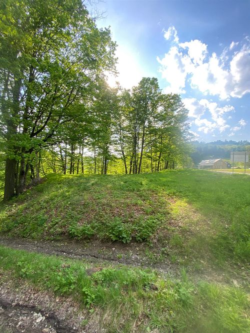 13 Happy Hollow Rd, South Royalton, VT, 05068-5174 | Card Image