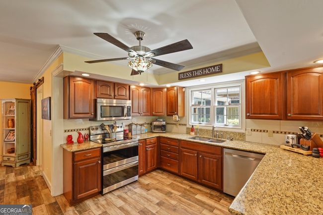 600 Shore Edge Trce, House other with 4 bedrooms, 3 bathrooms and null parking in St Simons Island GA | Image 33